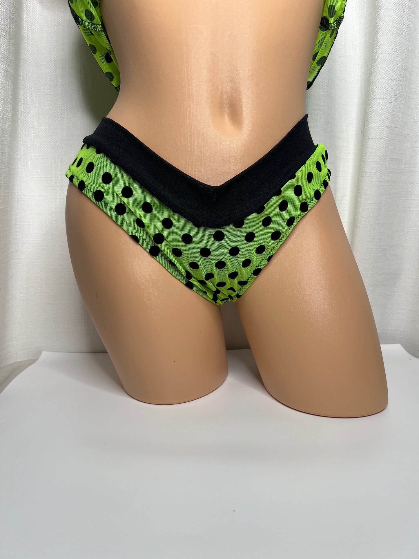 Green polka Dot Strapless Lingerie Matching Two Piece Set